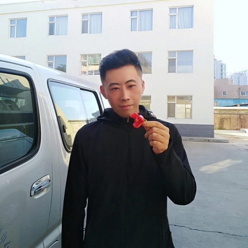 李信的第一张照片--锦州闪婚服务中心